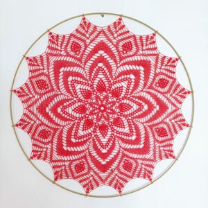 mandala XL rouge au crochet