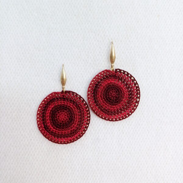 boucles d'oreilles rouges hypoallergéniques au crochet